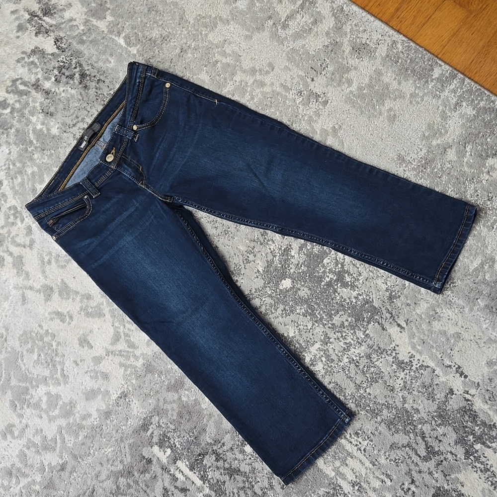 Levi's Capri Jeans